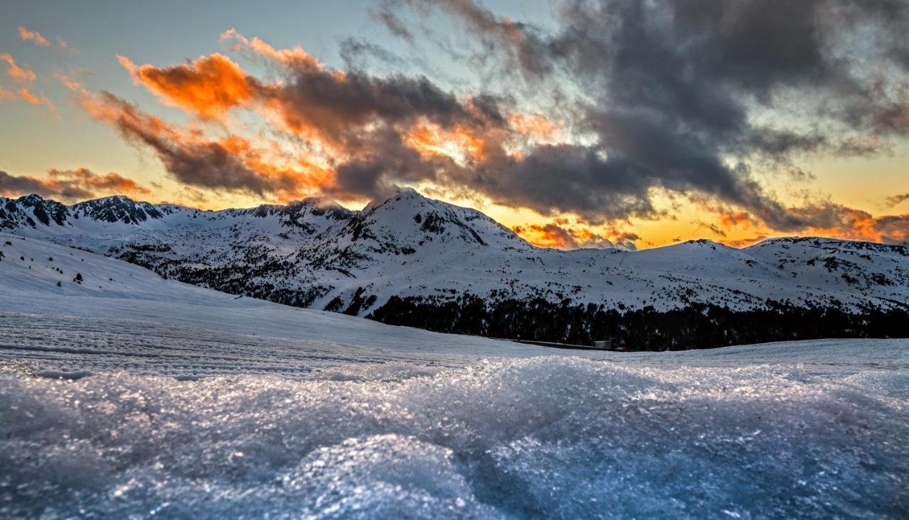 R Valle De Incles-Grandvalira Free Parking Canillo Exterior foto